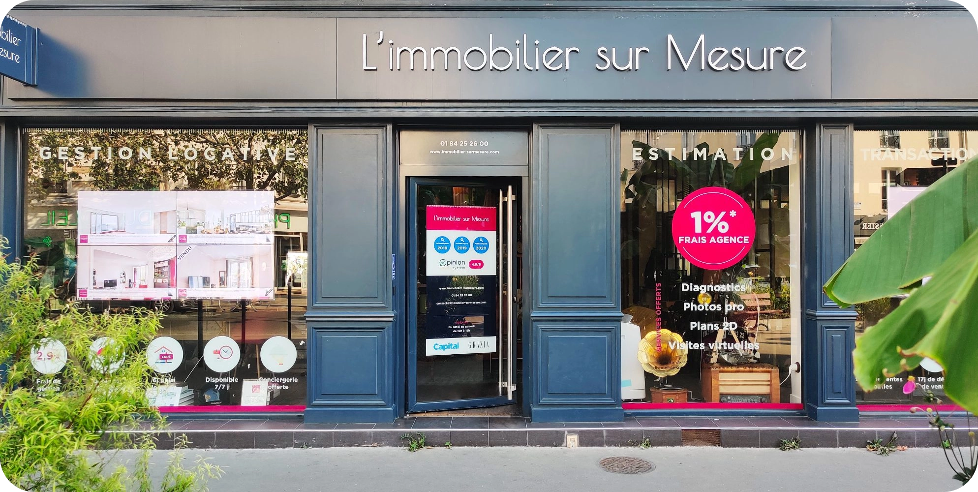 Vitrine-immobilier-sur-mesure-2